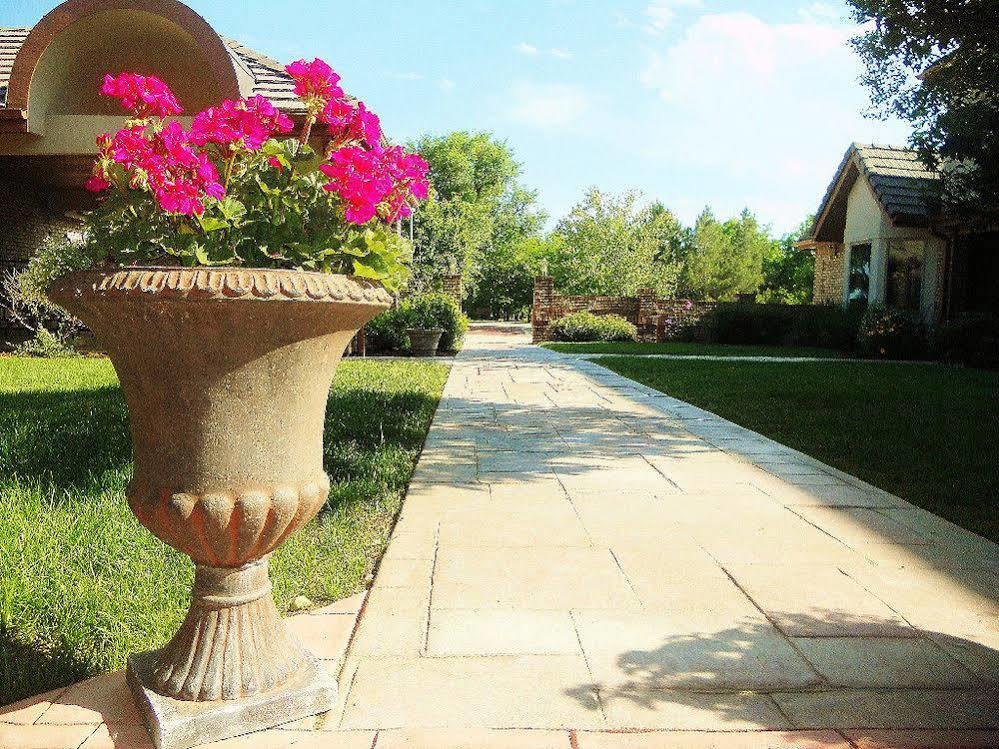 Greeley Guest House Экстерьер фото